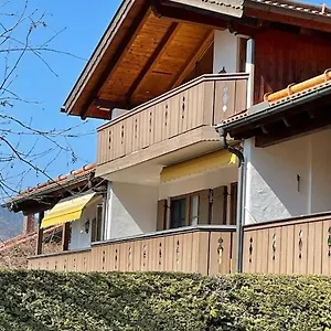Oberammergau, Im Gemuetlichen Dachgeschoss Apartment